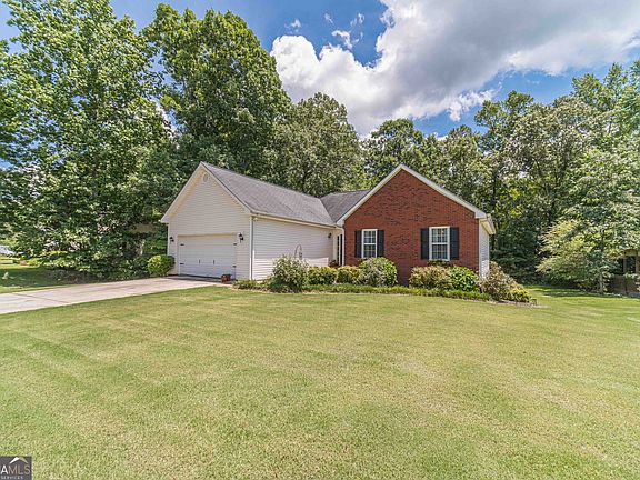 2nd image of 3435 Davan Ln