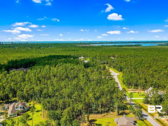 5th image of Treasure Oaks Rd