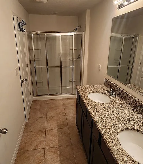 1604 Pham Dr — Photo 22