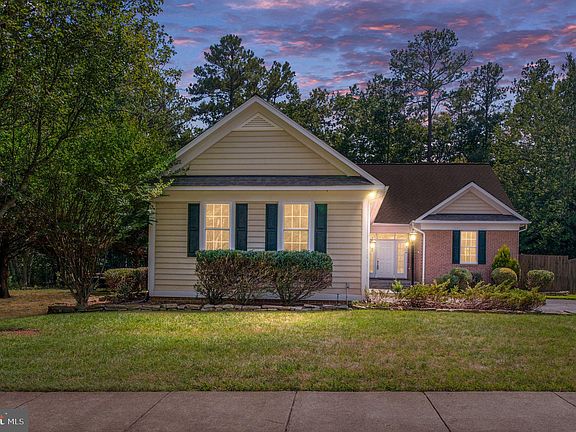 2nd image of 10808 Cedar Creek Dr