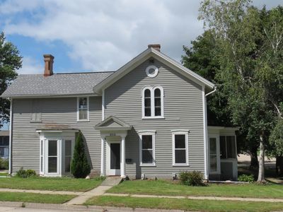 216 E Maple St, Maquoketa, IA, 52060