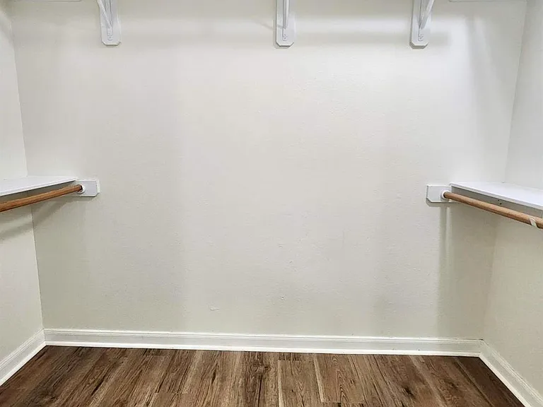 11899 Algonquin Dr #5 — Photo 11