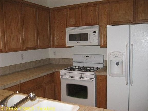 5th image of 10363 Stoneridge Dr APT 103