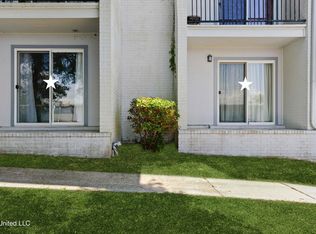 3230 Cumberland Rd APT 11, Ocean Springs, MS 39564