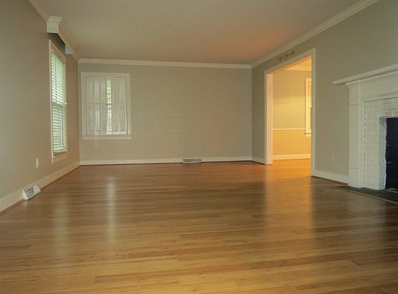 4th image of 2931 Frederica St