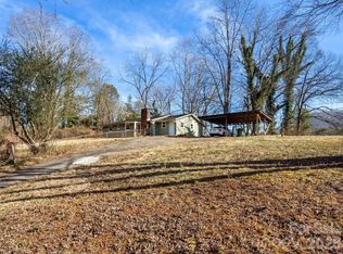 45 Gash Farm Rd, Asheville, NC 28805