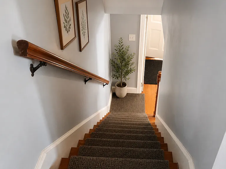 37 Walworth St — Photo 11