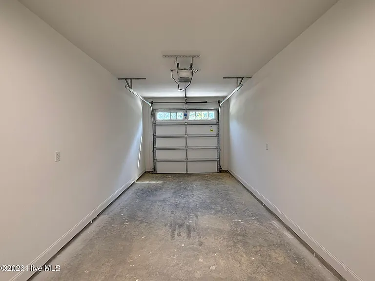 355 James St — Photo 1