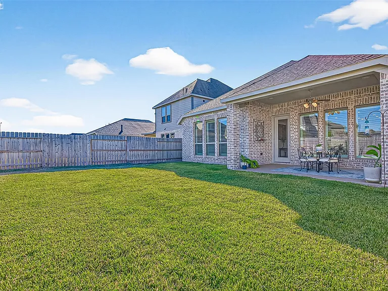 8922 Flounder Ridge Dr — Photo 43