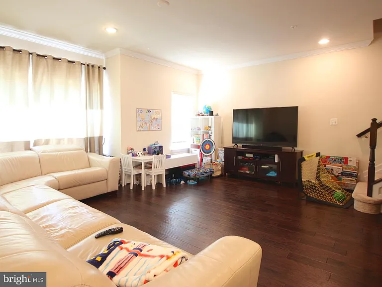 7221 Greenfitch Way — Photo 23