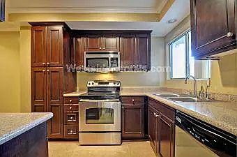 4th image of 7560 Hollywood Blvd APT 305