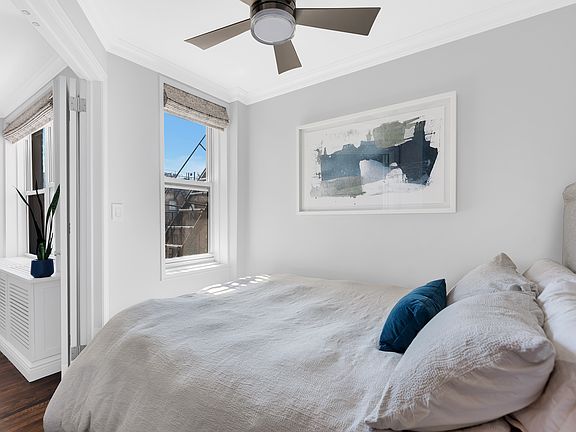 5th image of 350 Bleecker St APT 5C