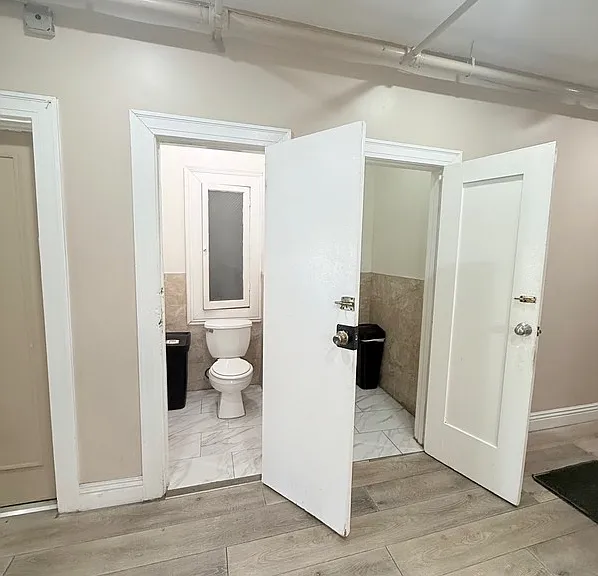 18th Street Apartments — Photo 11