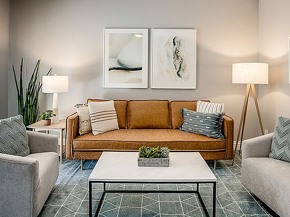 4th image of 5155 S Torrey Pines Dr #1072