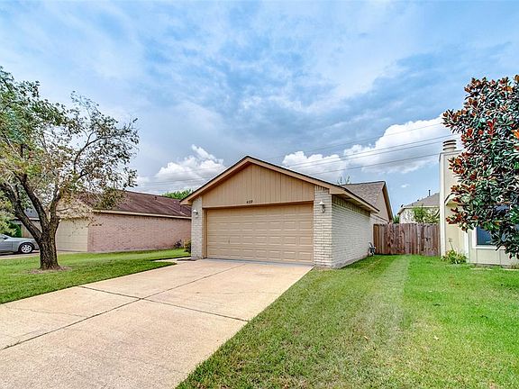 4th image of 4339 Hawk Meadow Dr