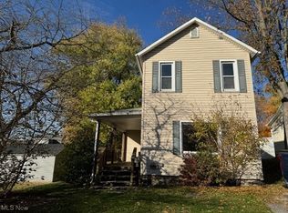 417 N Sumner St, East Palestine, OH
