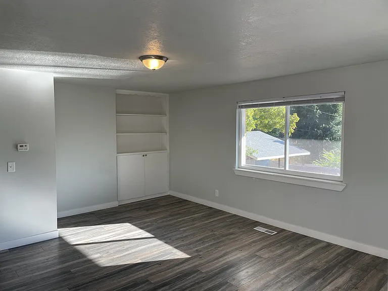 341 E Blaine Ave #341 — Photo 1