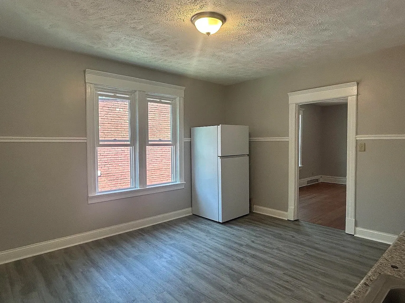 3 bed, $1,550 — Photo 4