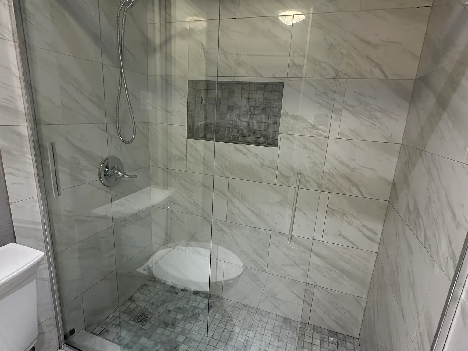 3 bed, 1619 sqft, $1,950 — Photo 2