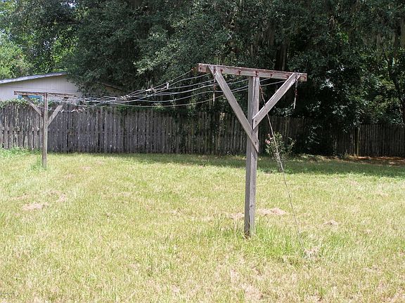 5th image of 4553 Zambito Ave