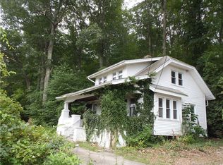 5 Grandview Ter, Haddam, CT 06438