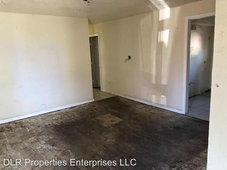2nd image of 4532 N Kenosha Ave