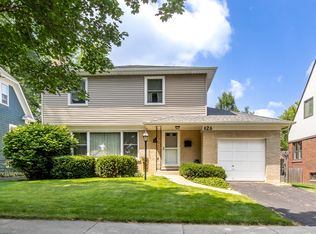 626 S Chestnut Ave, Arlington Heights, IL 60005