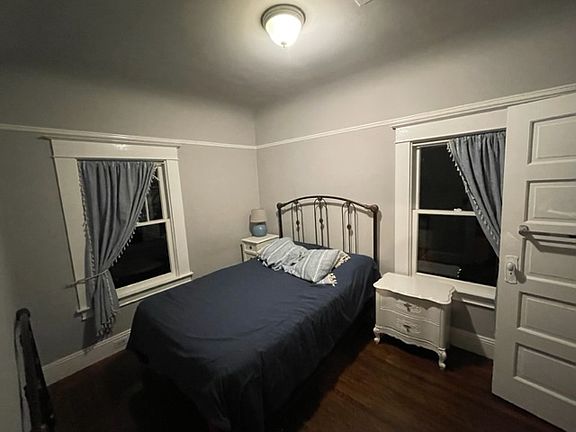 4th image of 3264 9th Ave #A