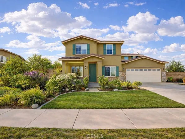 31801 Oakwood Cir, Yucaipa, CA 92399