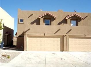 744 Mesa Del Rio St NW, Albuquerque, NM 87121