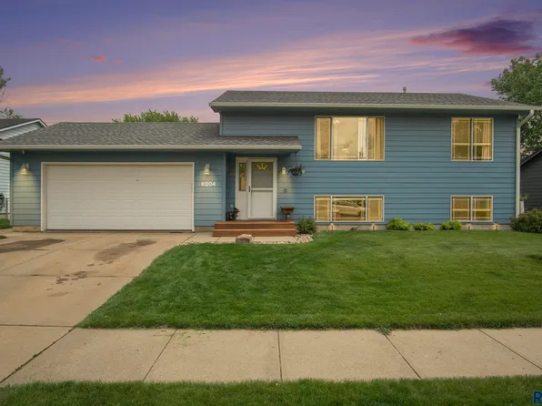 6204 W Jordan Dr, Sioux Falls, SD 57106
