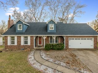 4816 Mockingbird Ln, Saint Joseph, MO 64506