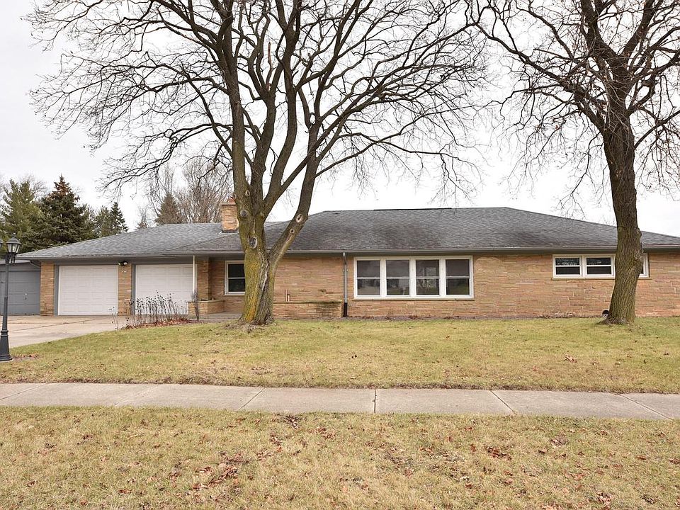 1st image of 2824 South Seymour PLACE