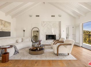 3701 Multiview Dr, Los Angeles, CA 90068