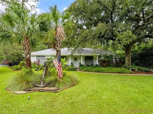 131 Annadale St, Dauphin Island, AL 36528