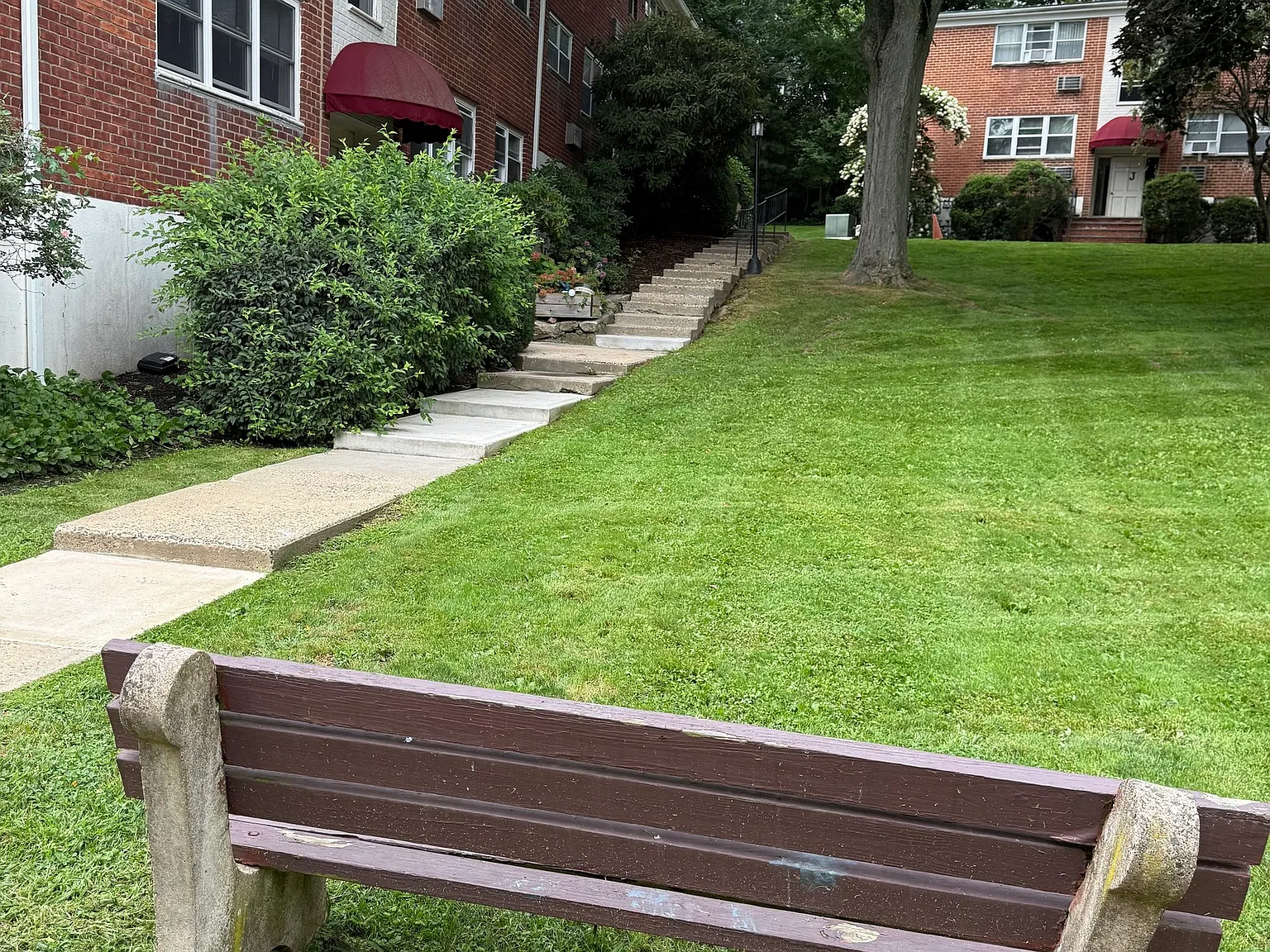 2 bed, 1.0 bath, 850 sqft, $2,400 — Photo 3