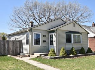 3049 N 83rd St, Milwaukee, WI 53222