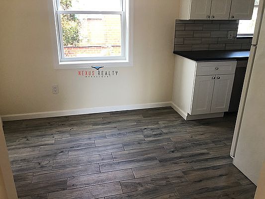 3rd image of 75-09 Astoria Blvd N #2LL