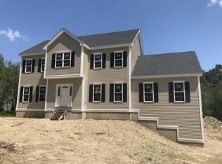 4 Martin Rd, Douglas, MA 01516