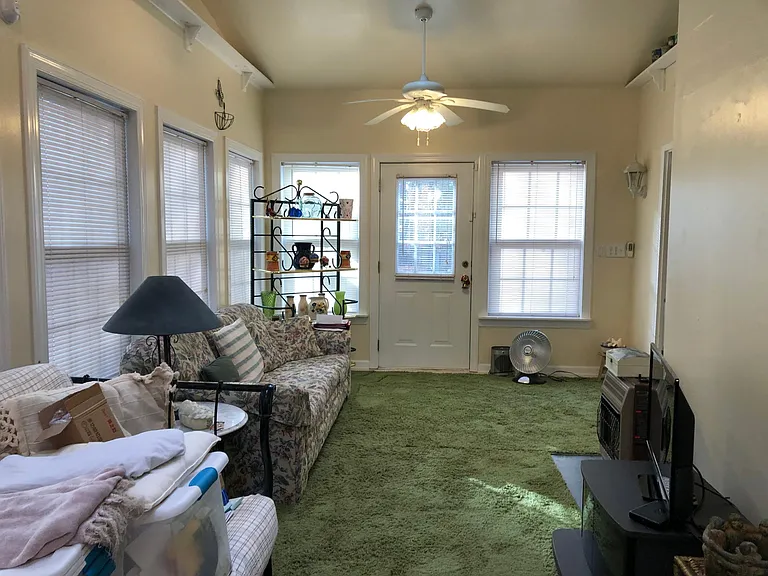 5121 W Wendover Ave — Photo 32
