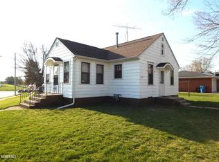 308 E 4th St, Milledgeville, IL 61051