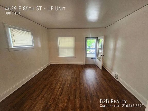4th image of 4629 E 85th St #Up