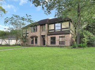 19010 Match Play Dr, Humble, TX 77346
