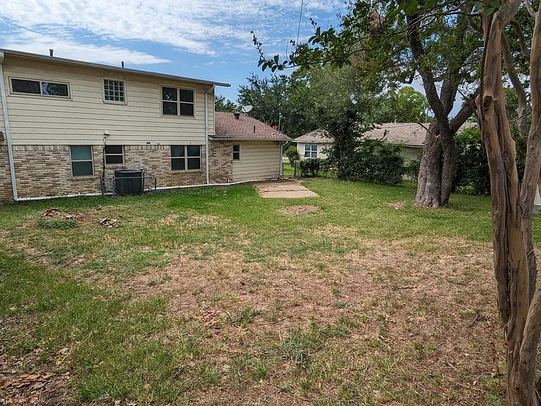 126 Caraway Dr — Photo 37