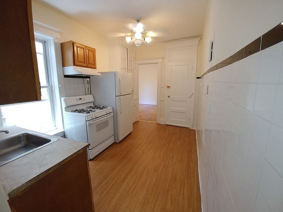 1st image of 25-55 35th St #2