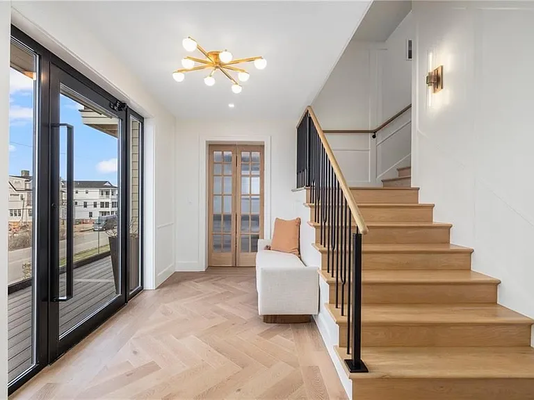 41 Atlantic Ave — Photo 10
