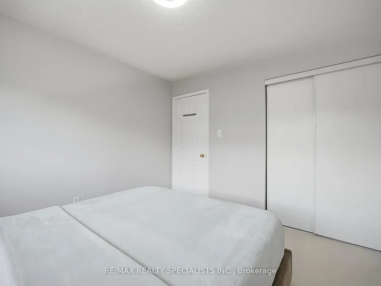 5230 Glen Erin Dr #119 — Photo 31