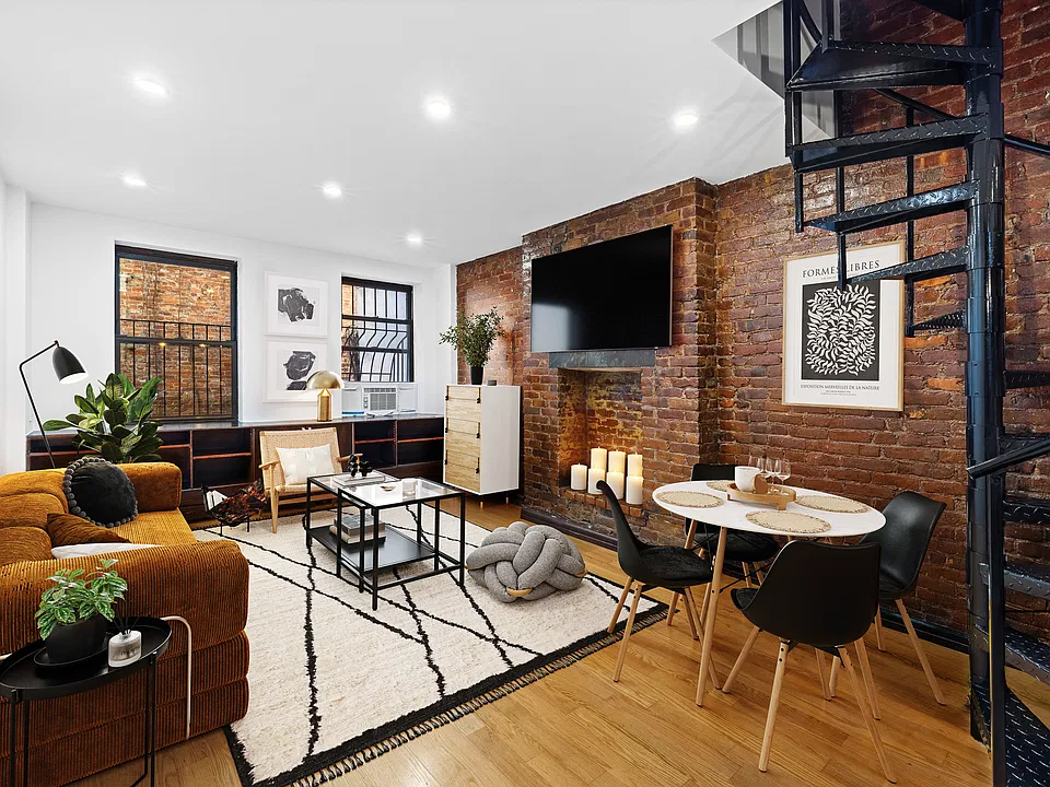 118 Suffolk St #2D