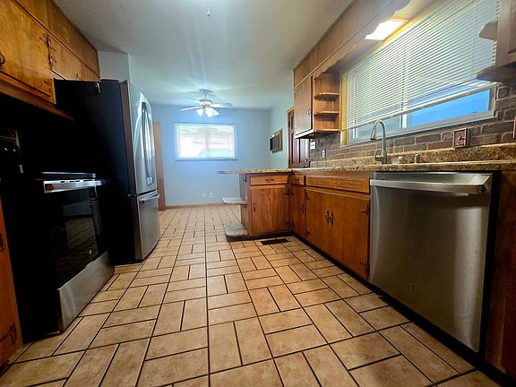 5th image of 101 Madora Dr