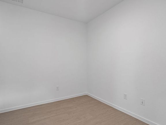 Flex Room Office